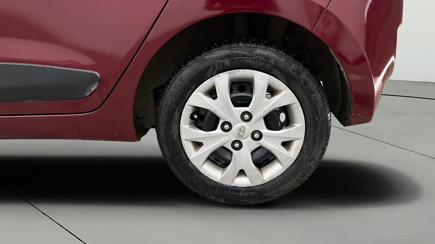 2014 Hyundai Grand i10 SPORTZ 1.2 KAPPA VTVT, Petrol, Manual, 93,042 km, Left Rear Wheel