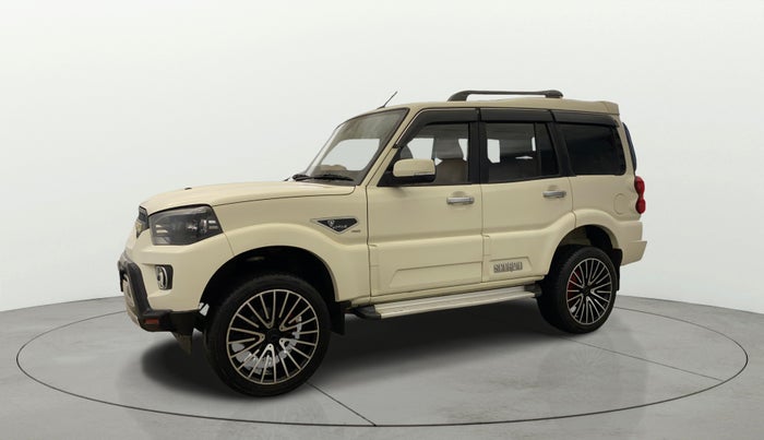 2022 Mahindra Scorpio S5, Diesel, Manual, 66,339 km, Left Front Diagonal