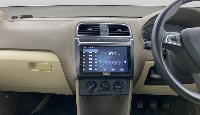 2014 Skoda Rapid AMBITION 1.6 MPI MT, Petrol, Manual, 39,036 km, Air Conditioner