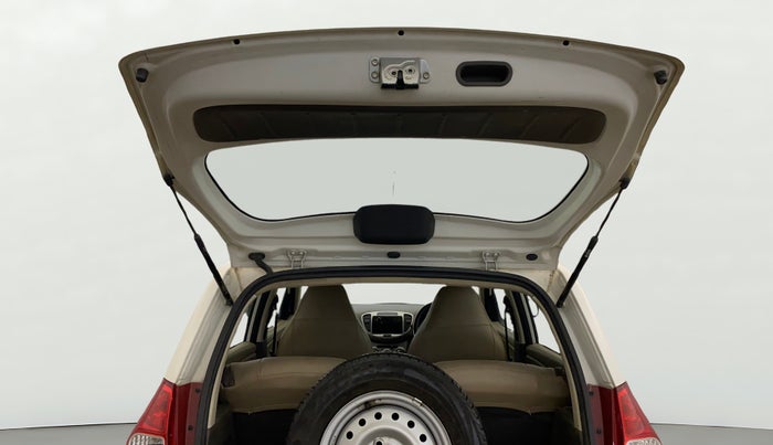 2014 Hyundai i10 MAGNA 1.1, CNG, Manual, 27,578 km, Boot Door Open