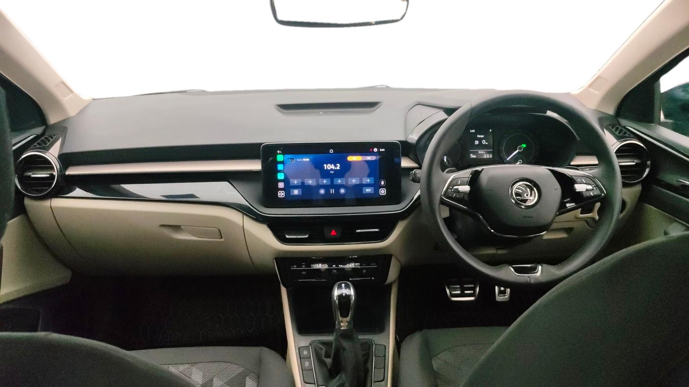 2025 Skoda SLAVIA Sportline 1.0L TSI AT, Petrol, Automatic, 2,384 km, Dashboard