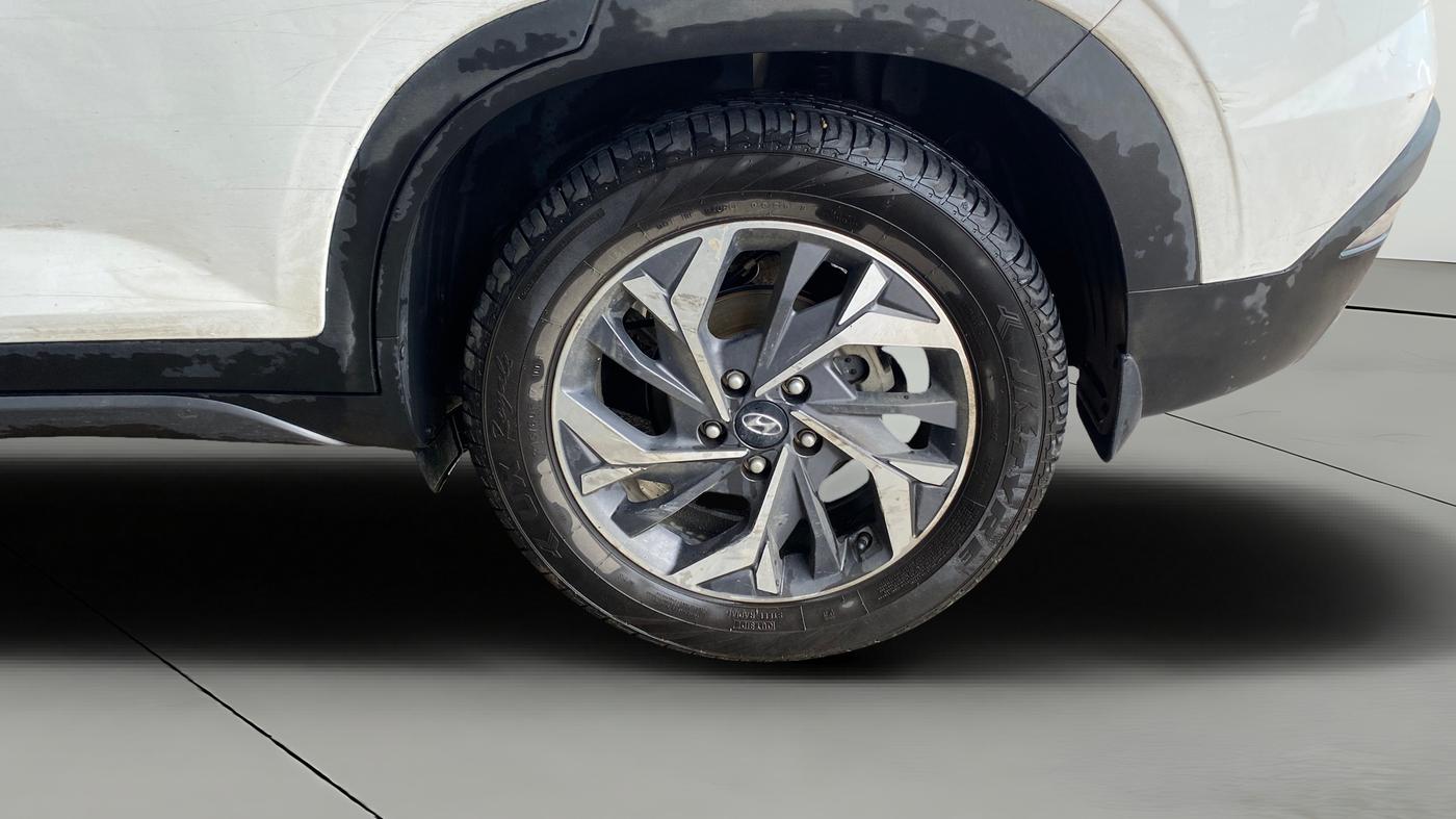 2023 Hyundai Creta SX (O) AT 1.5 DIESEL, Diesel, Automatic, 1,01,317 km, Left Rear Wheel