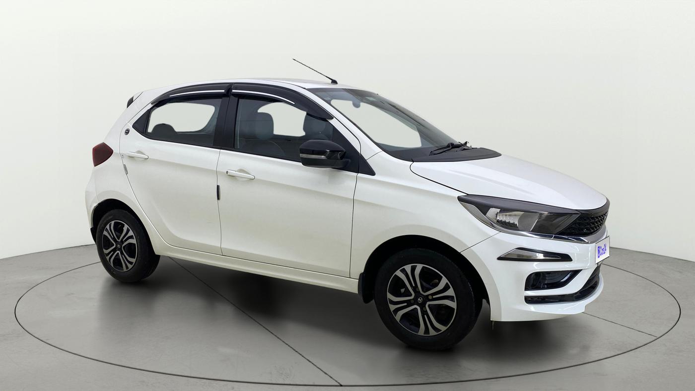 2024 Tata Tiago XT (O) PETROL, Petrol, Manual, 16,987 km, SRP