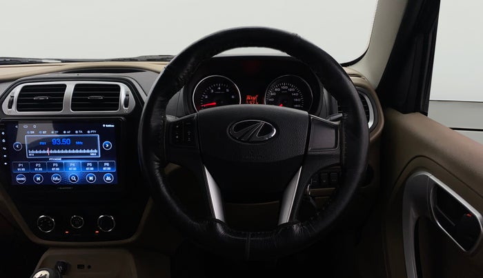 2017 Mahindra TUV300 T8, Diesel, Manual, 54,026 km, Steering Wheel Close Up
