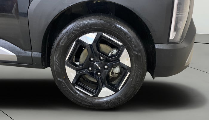 2025 KIA SYROS HTK Plus 1.0 Turbo 6MT, Petrol, Manual, 6,884 km, Right Front Wheel