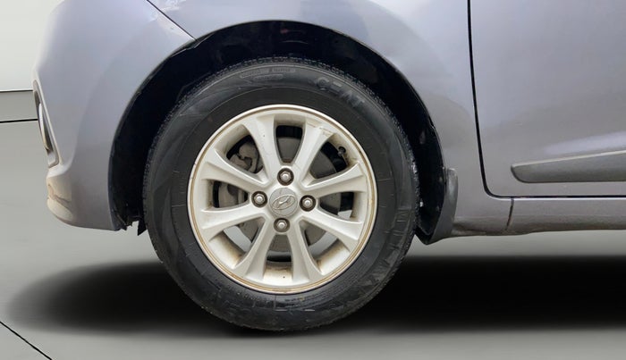 2016 Hyundai Grand i10 ASTA AT 1.2 KAPPA VTVT, Petrol, Automatic, 66,660 km, Left Front Wheel