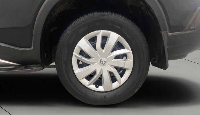 2023 Mahindra SCORPIO-N Z6 DIESEL MT 2WD 7 STR, Diesel, Manual, 75,690 km, Left Rear Wheel