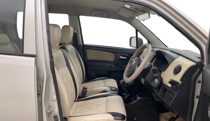 2017 Maruti Wagon R 1.0 VXI, Petrol, Manual, 59,415 km, Right Side Front Door Cabin