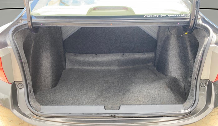 2018 Honda City 1.5L I-VTE V CVT, Petrol, Automatic, 75,371 km, Boot Open Zoomed View