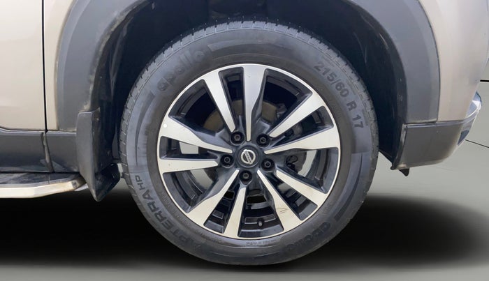 2019 Nissan Kicks XV DIESEL, Diesel, Manual, 48,512 km, Right Front Wheel