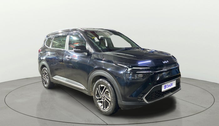 2022 KIA CARENS LUXURY PLUS 1.4 PETROL 7 STR, Petrol, Manual, 43,820 km, Right Front Diagonal