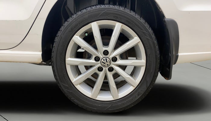 2018 Volkswagen Vento HIGHLINE PLUS 1.2 AT 16 ALLOY, Petrol, Automatic, 67,028 km, Left Rear Wheel