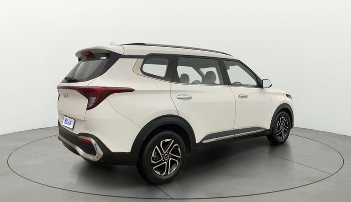 2023 KIA CARENS LUXURY PLUS 1.5 IMT PETROL, Petrol, Manual, 26,768 km, Right Back Diagonal