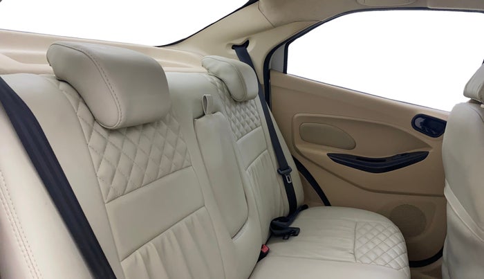 2016 Ford Figo Aspire TITANIUM 1.2 PETROL, Petrol, Manual, 63,068 km, Right Side Rear Door Cabin