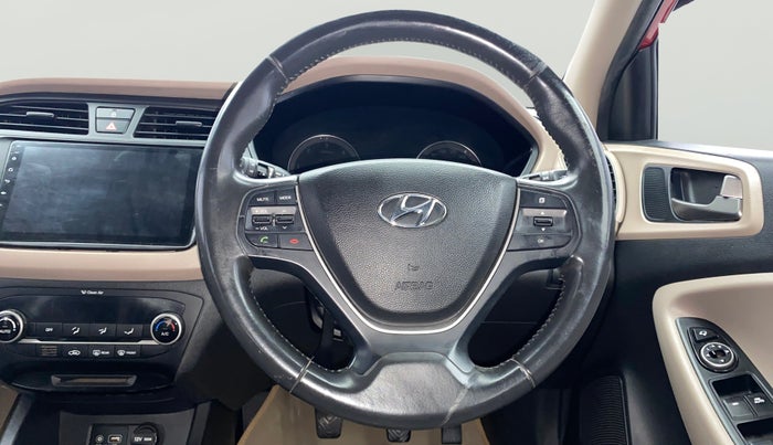 2015 Hyundai Elite i20 ASTA 1.4 CRDI (O), Diesel, Manual, 1,02,603 km, Steering Wheel Close Up