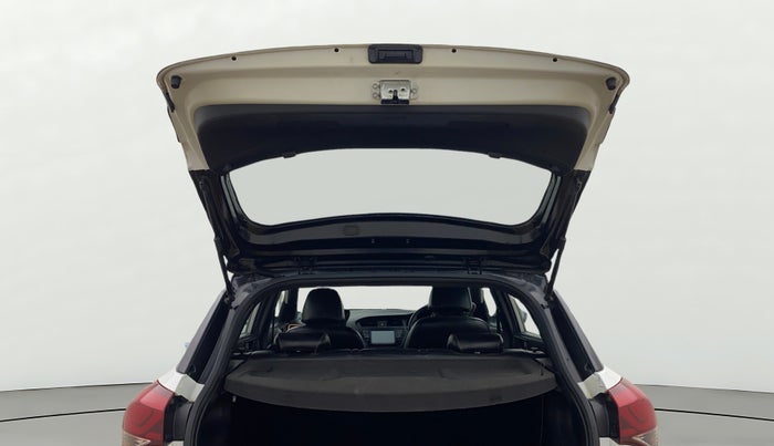 2017 Hyundai Elite i20 ASTA 1.2 DUAL TONE, Petrol, Manual, 50,403 km, Boot Door Open