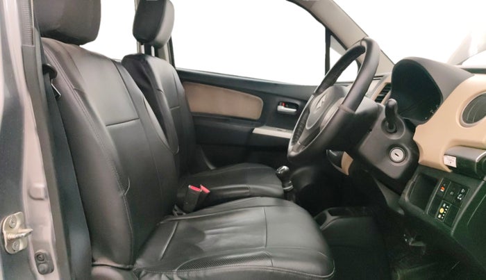 2018 Maruti Wagon R 1.0 LXI CNG, CNG, Manual, 57,961 km, Right Side Front Door Cabin