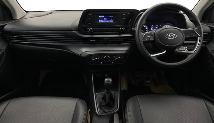 2022 Hyundai NEW I20 MAGNA 1.2 MT, Petrol, Manual, 27,599 km, Dashboard