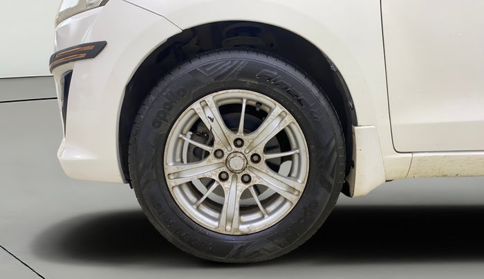 2012 Maruti Ertiga ZXI, Petrol, Manual, 1,35,791 km, Left Front Wheel