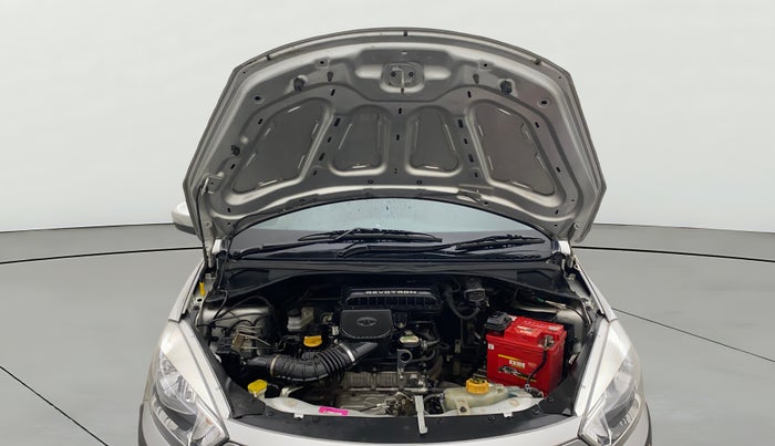 2017 Tata Tiago XZ PETROL, Petrol, Manual, 25,967 km, Open Bonet