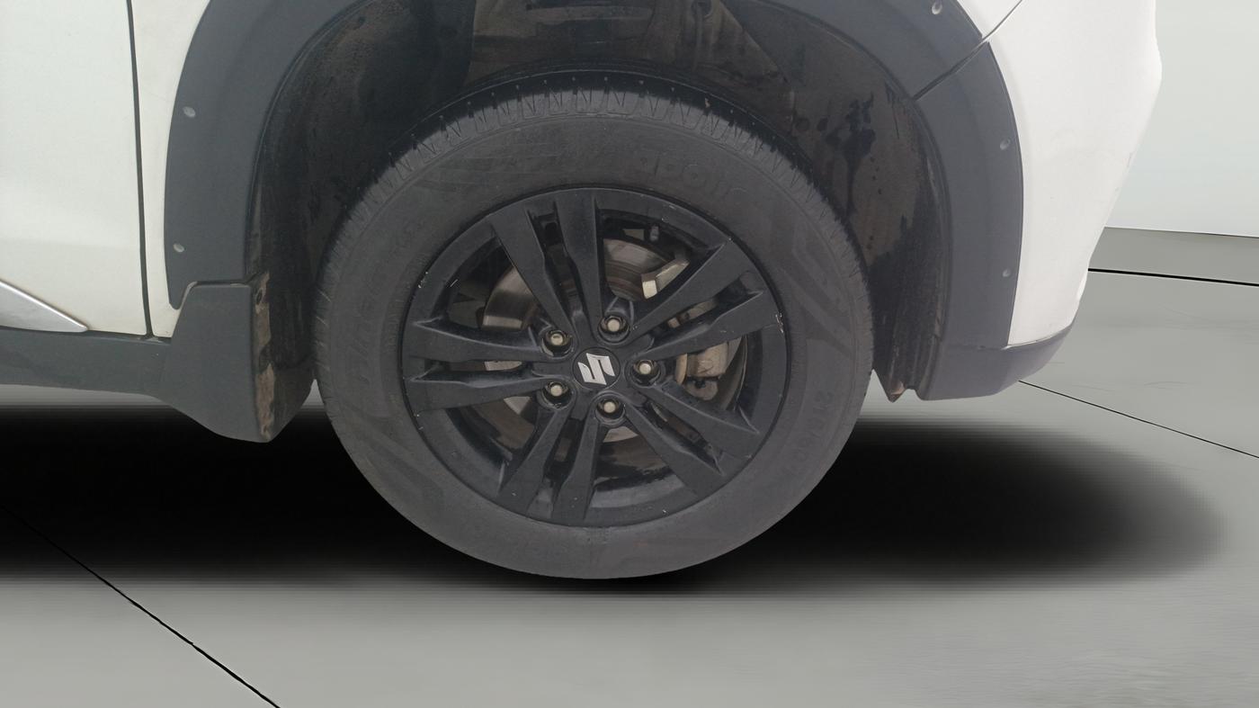2019 Maruti Vitara Brezza ZDI PLUS, Diesel, Manual, 69,823 km, Right Front Wheel