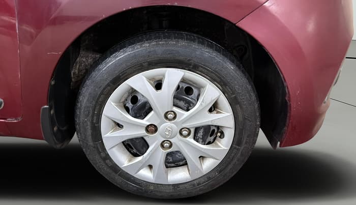 2015 Hyundai Grand i10 SPORTZ 1.2 KAPPA VTVT, Petrol, Manual, 45,841 km, Right Front Wheel