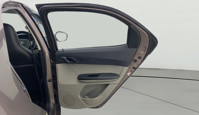 2016 Tata Tiago XT DIESEL, Diesel, Manual, 69,684 km, RHS Rear Door