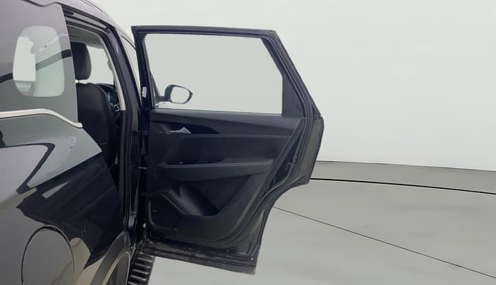 2019 MG HECTOR SHARP 1.5 DCT PETROL, CNG, Automatic, 89,491 km, RHS Rear Door