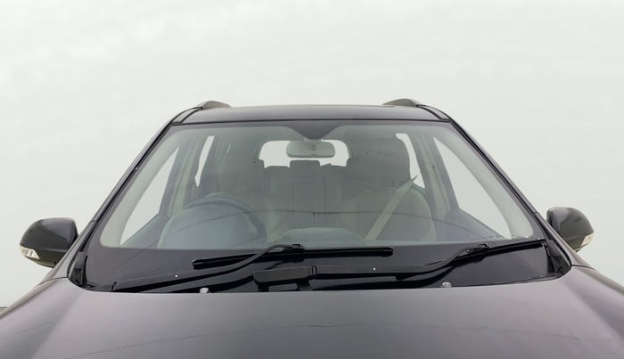 2016 Mahindra XUV500 W10 AT, Diesel, Automatic, 1,10,388 km, Front Windshield