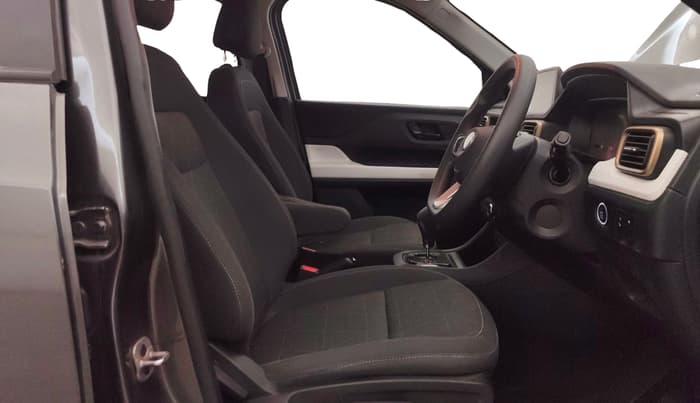 2024 Tata PUNCH ACCOMPLISHED AMT, Petrol, Automatic, 8,781 km, Right Side Front Door Cabin