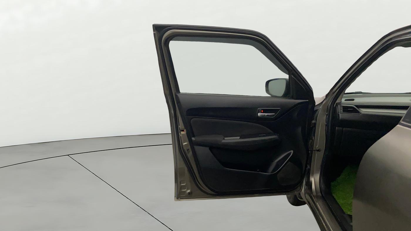 2021 Maruti Swift VXI, Petrol, Manual, 79,881 km, LHS Front Door