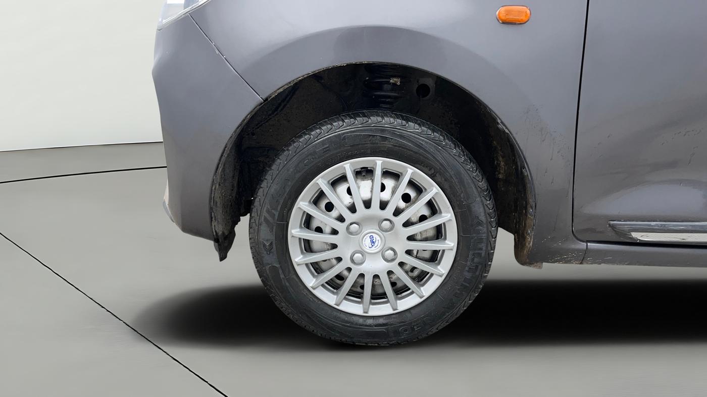 2023 Maruti Alto K10 LXI, Petrol, Manual, 44,569 km, Left Front Wheel
