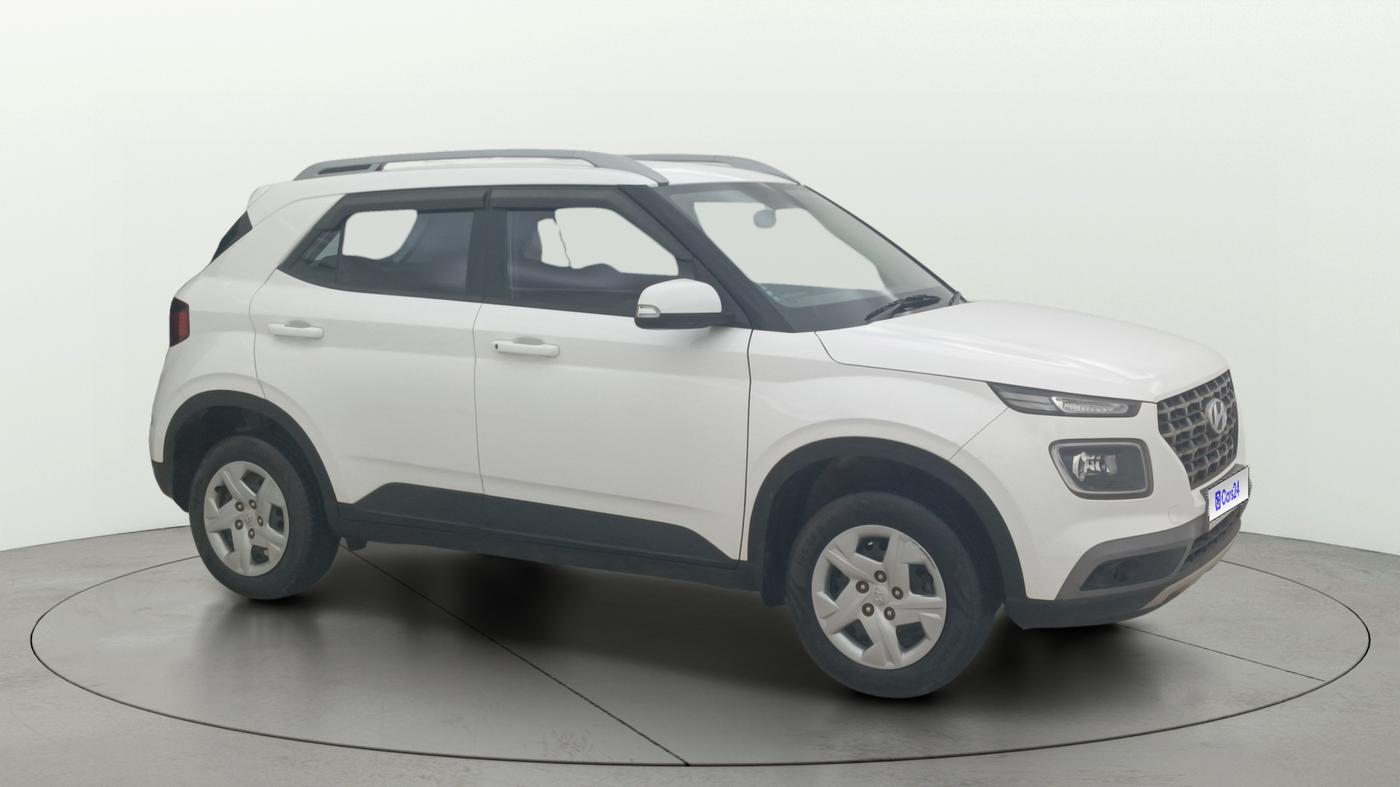 2022 Hyundai VENUE S+ 1.2, Petrol, Manual, 34,153 km, Right Front Diagonal