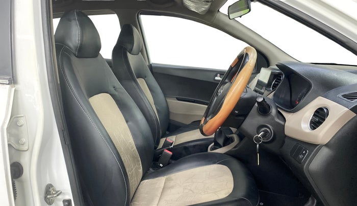 2019 Hyundai Grand i10 SPORTZ 1.2 KAPPA VTVT, Petrol, Manual, 67,074 km, Right Side Front Door Cabin