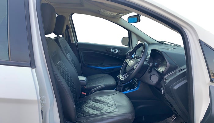 2018 Ford Ecosport TITANIUM 1.5L SIGNATURE EDITION (SUNROOF) PETROL, Petrol, Manual, 38,250 km, Right Side Front Door Cabin