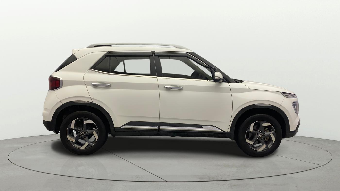 2022 Hyundai VENUE SX 1.0 TURBO, Petrol, Manual, 71,382 km, Right Side View