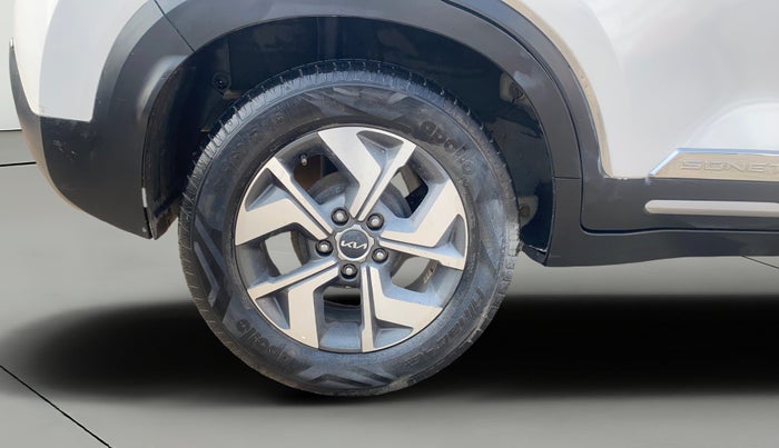 2022 KIA SONET HTX 1.0 IMT, Petrol, Manual, 23,334 km, Right Rear Wheel