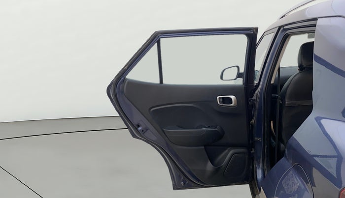 2022 Hyundai VENUE S 1.2, Petrol, Manual, 40,517 km, LHS Rear Door