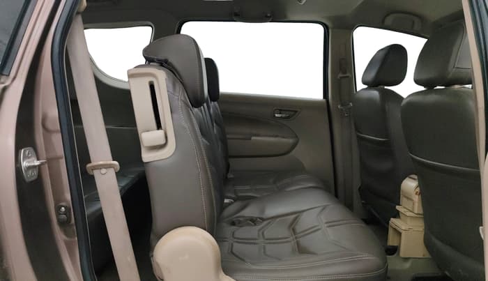 2013 Maruti Ertiga VXI, Petrol, Manual, 94,964 km, Right Side Rear Door Cabin