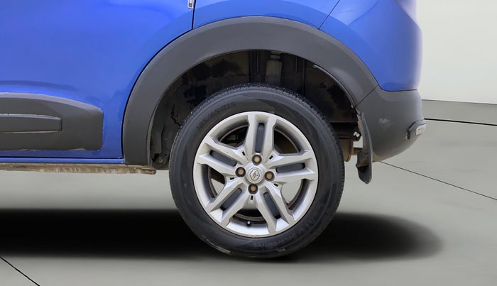 2021 Renault TRIBER RXZ AMT, Petrol, Automatic, 22,971 km, Left Rear Wheel