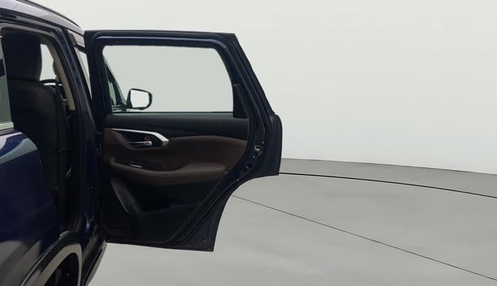 2022 Maruti Grand Vitara ALPHA SMART HYBRID AT, Petrol, Automatic, 91,661 km, RHS Rear Door