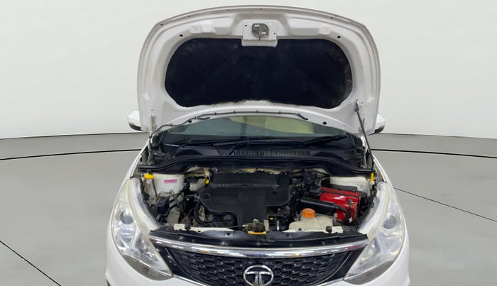 2015 Tata Zest XM 90PS DIESEL, Diesel, Manual, 32,782 km, Open Bonet