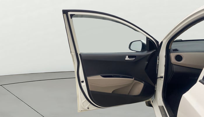 2015 Hyundai Xcent S 1.2, Petrol, Manual, 11,524 km, LHS Front Door