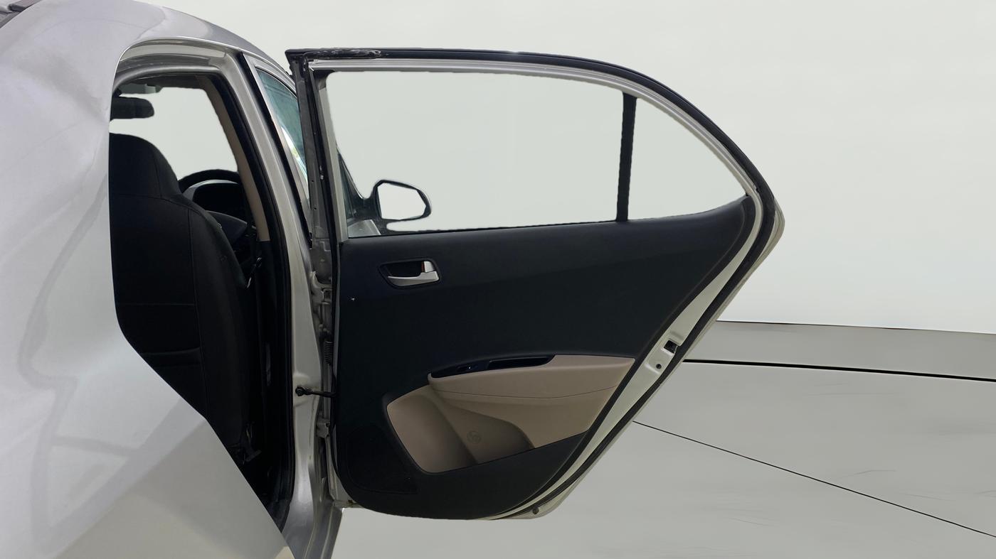 2018 Hyundai Xcent S 1.2, CNG, Manual, 99,263 km, RHS Rear Door