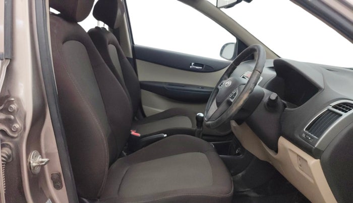 2013 Hyundai i20 ASTA 1.2, Petrol, Manual, 94,297 km, Right Side Front Door Cabin