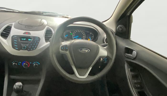 2016 Ford New Figo TREND 1.2 PETROL, Petrol, Manual, 39,934 km, Steering Wheel Close Up