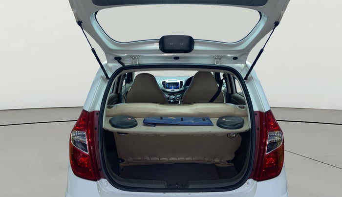 2016 Hyundai i10 MAGNA 1.1, Petrol, Manual, 73,003 km, Boot Open Zoomed View