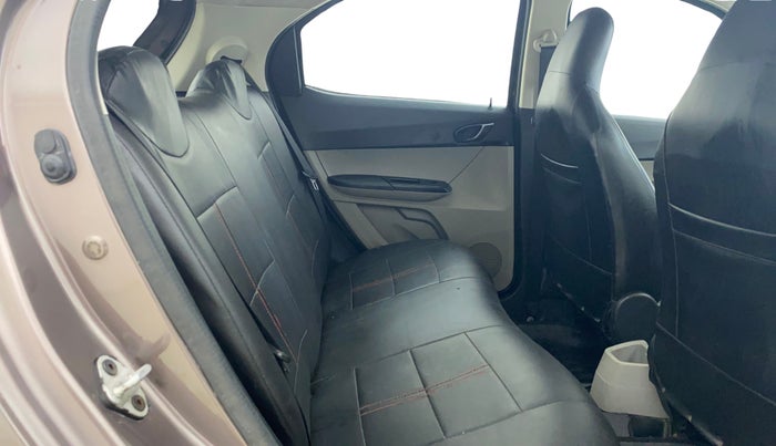 2018 Tata Tiago XT PETROL, Petrol, Manual, 90,040 km, Right Side Rear Door Cabin