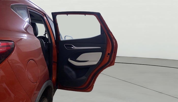 2022 MG ASTOR SHARP 1.5 CVT, Petrol, Automatic, 65,670 km, RHS Rear Door