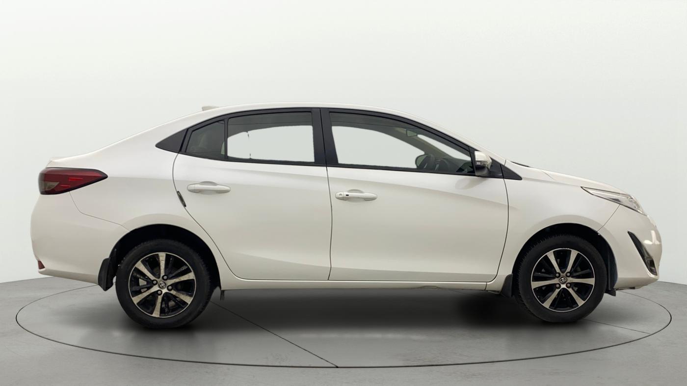 2021 Toyota YARIS G CVT, Petrol, Automatic, 82,361 km, Right Side View